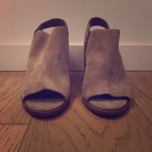 Brand New! Frye Suede Sling-back Bootie